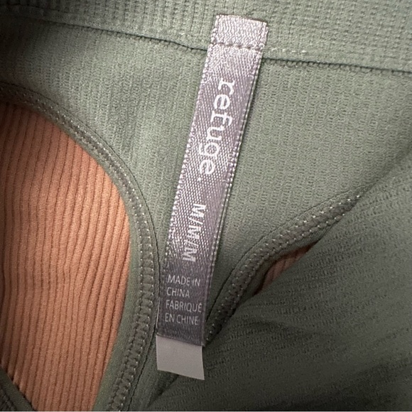 2 pack thongs - Picture 5 of 6